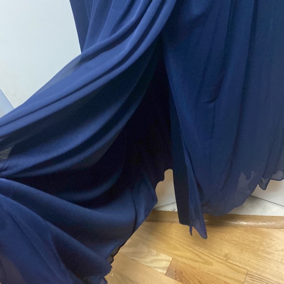 David’s Bridal Long Lace Mesh Dress NWT - Picture 7 of 9